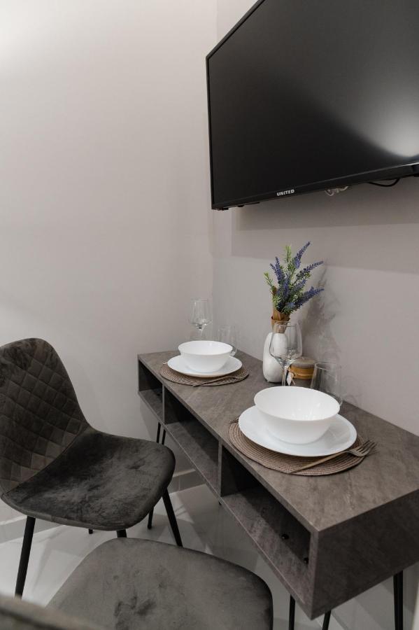M10 Central Apartments Alexandroupolis Bagian luar foto