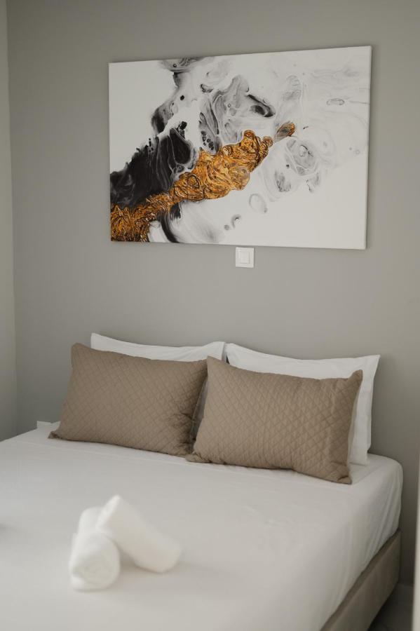 M10 Central Apartments Alexandroupolis Bagian luar foto