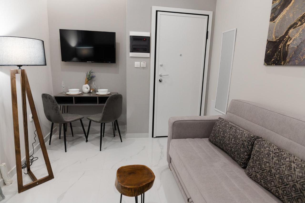 M10 Central Apartments Alexandroupolis Bagian luar foto